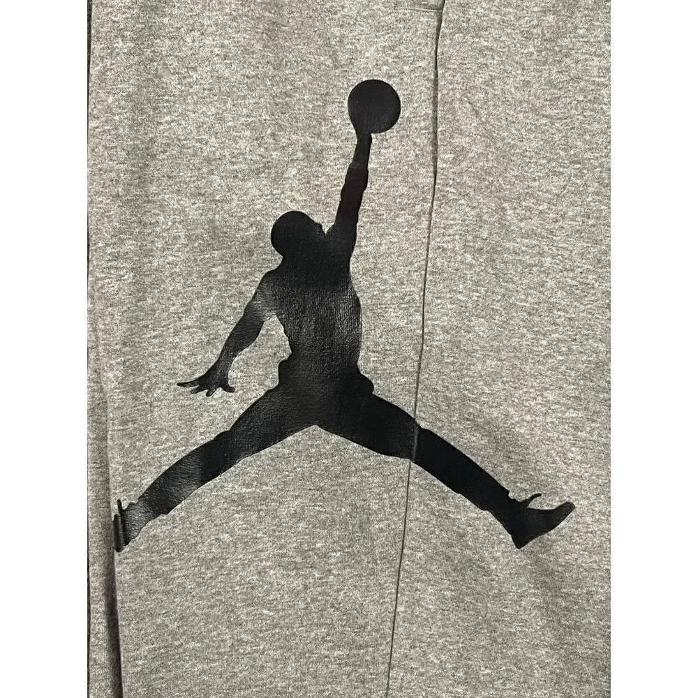 Jordan Men’s Gray Joggers Size Large